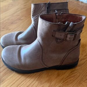Birkenstock Brown Genuine Leather Ankle Boots - Sz 9 - 40